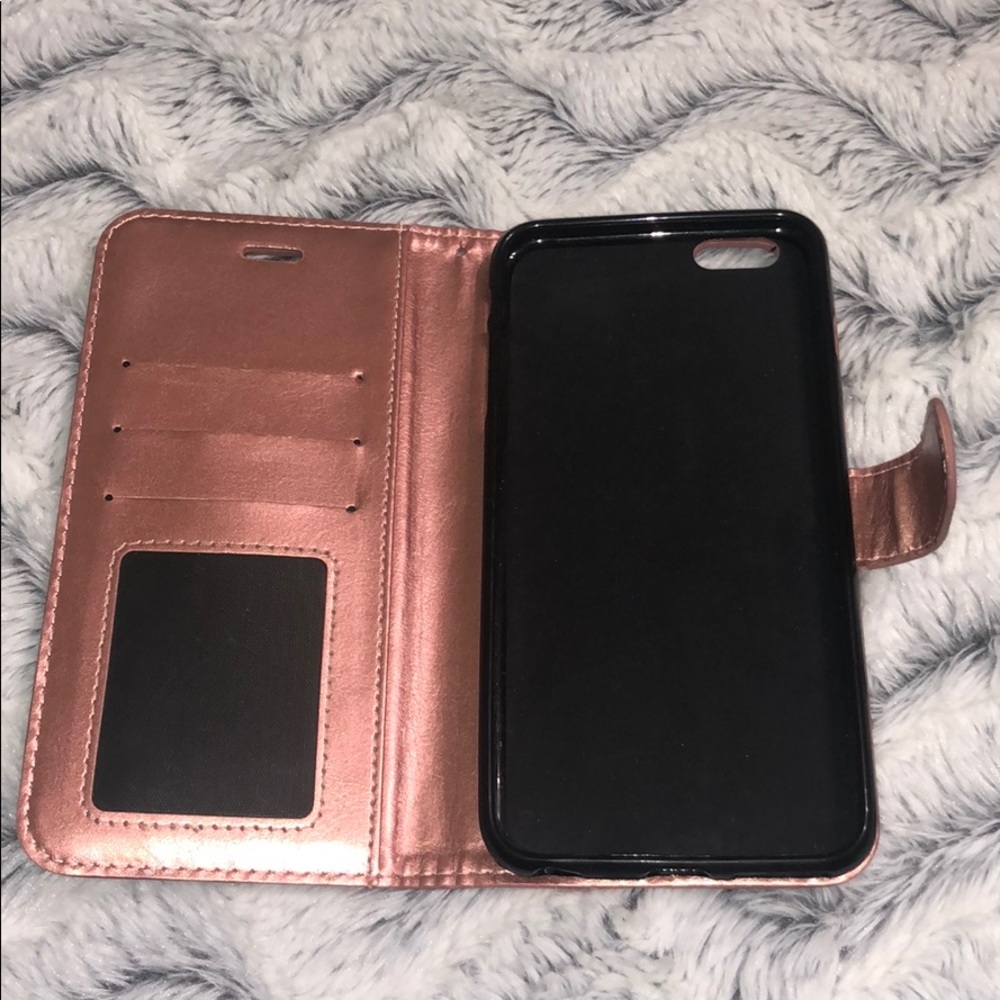 Phone case - Picture 2 of 3
